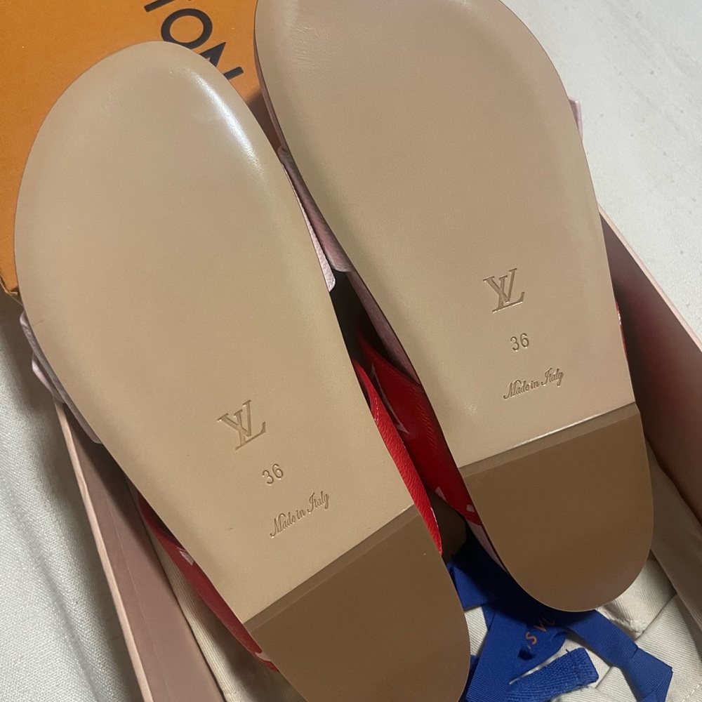 NEW* Bom Dia LV Mule Sandals - Picture 2 of 4